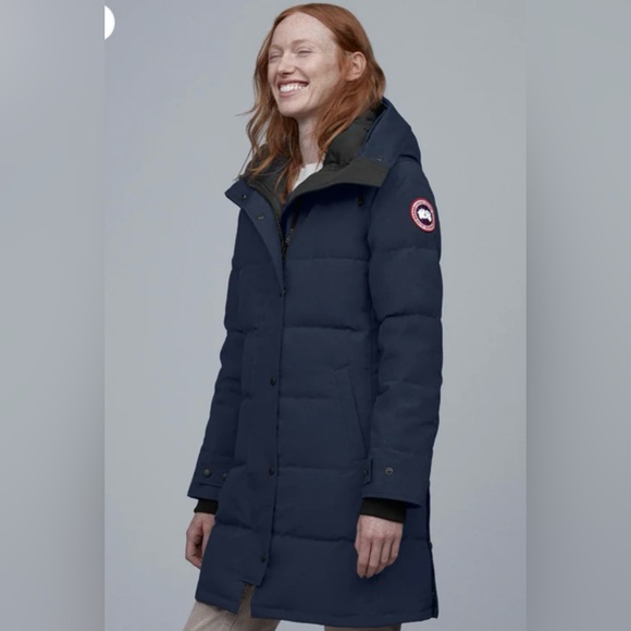 Canada Goose Shelburne Parka, Navy, size L, no fur trim, excellent condition - Picture 1 of 10